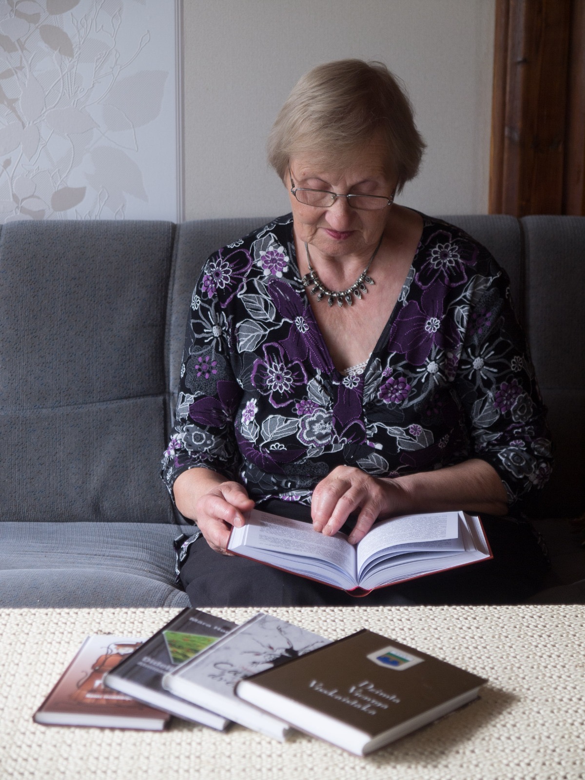 48557fb0-fd47-4932-a072-b0d707f3d74d 2